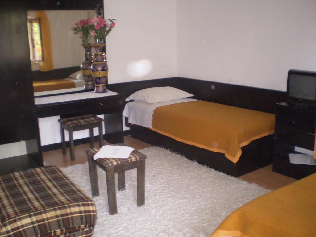 Apartments Nikola Pucisca Zewnętrze zdjęcie